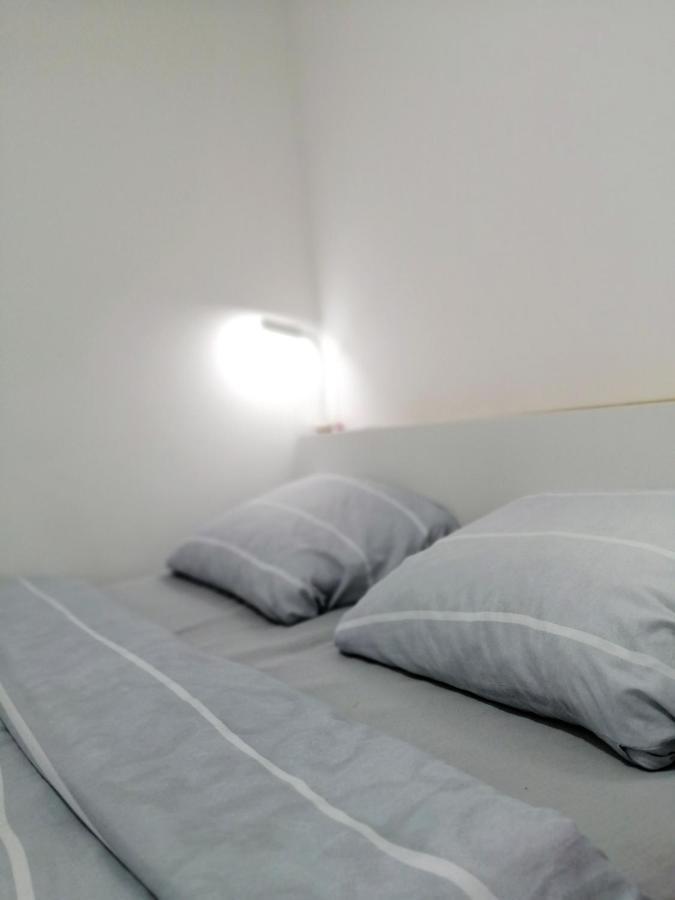 Nikas Apartman Donji Milanovac Luaran gambar